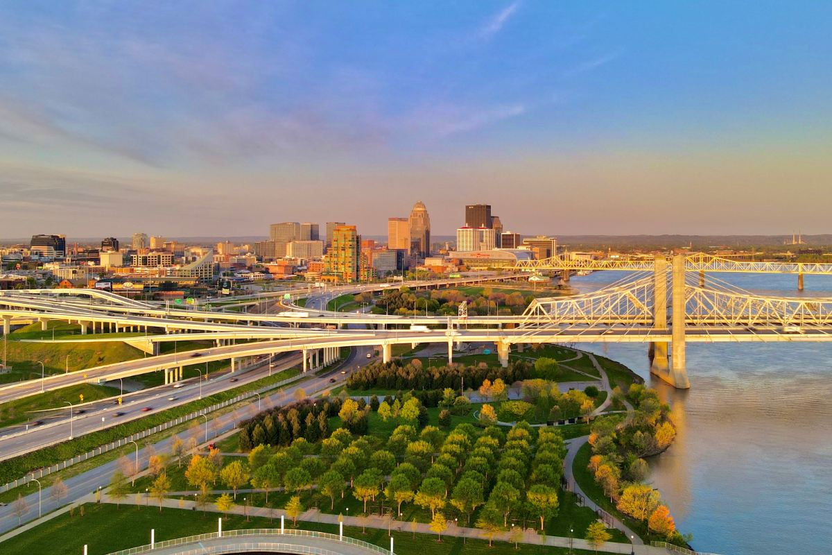 Louisville KY 002 1200X800